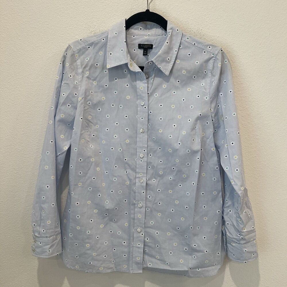 Talbots Women’s The Classic Casual Shirt Button Up Flowers Petite Medium Cute - Picture 1 of 8